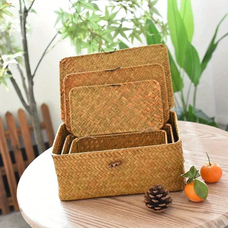 

Customizable large-capacity vintage Cestino storage basket, hand-woven straw tabletop storage box