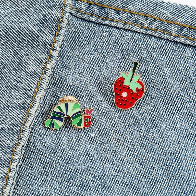 Creative and quirky caterpillar strawberry metal badge Decor,personalized cartoon insect shaped bag alloy pins accessories