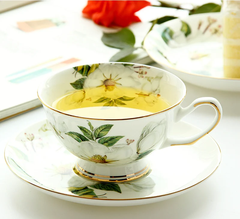 

220ML, Fine Bone China Tea Cup Set with Saucer, Camellia Design Tasse a Cafe Ceramic Cup, Espresso Coffee Cups, and Saucer
