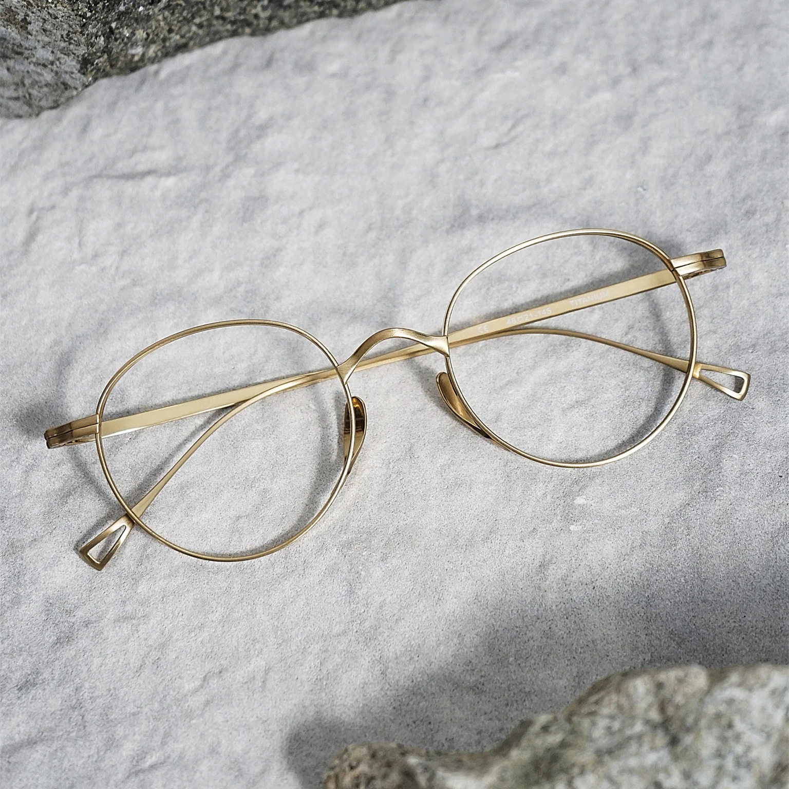 

Japanese Classic Retro Round Unisex Glasses Frame Women Vintage Titanium Ultralight Eyeglasses Handmade Oval Men's Eyewear
