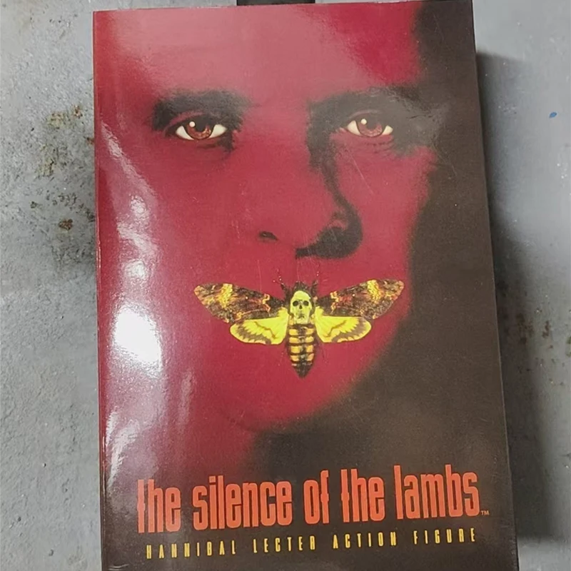 

Neca Silence Of The Lambs Figure Hannibal Figure Jailbroken Version White Suit Hannibal Figurine Pvc Collection Model Toys Gifts
