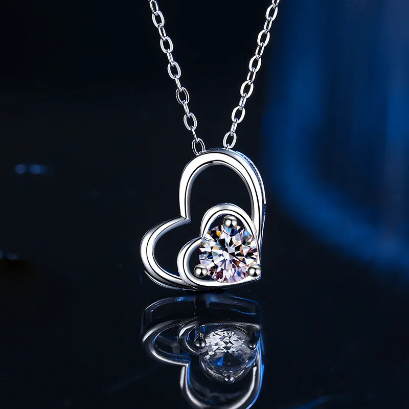 Neue Halskette aus 925er-Sterlingsilber, Moissanit-Herz-Anhänger für Frauen, edler Hochzeitsschmuck, modisches Party-Geschenk, gute Qualität