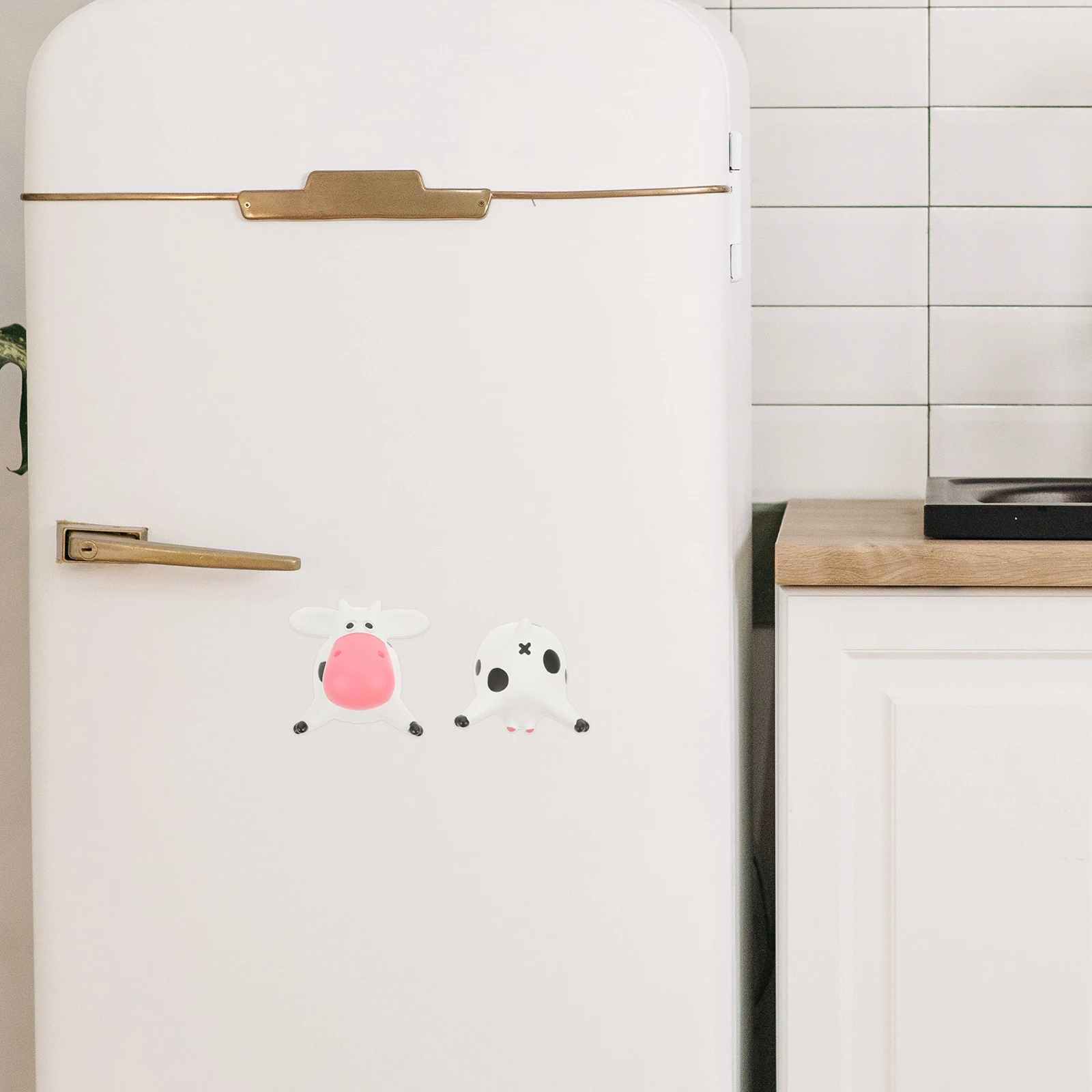 

Cow Fridge Magnets Resin Decor Magnetic Stickers Novel Cartoon Decoration Refrigerator Office Kitchen Locker Gifts