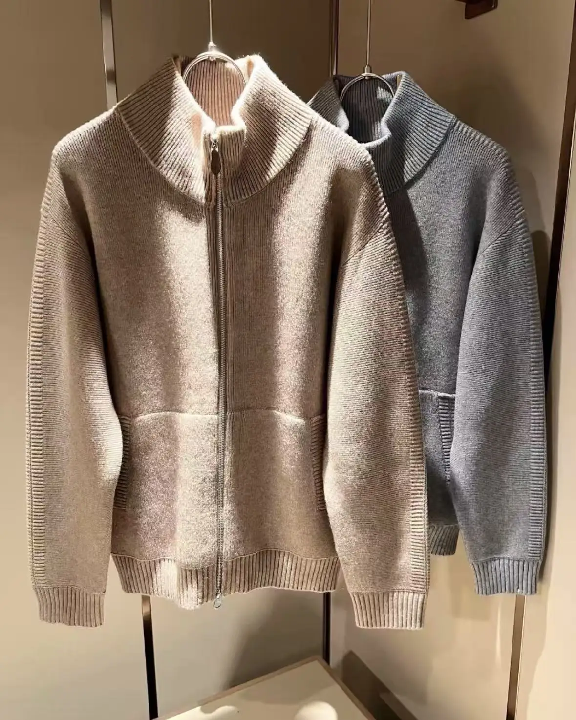 

LP 25aw simple wool stand-up neck men's knitted sweater jacket