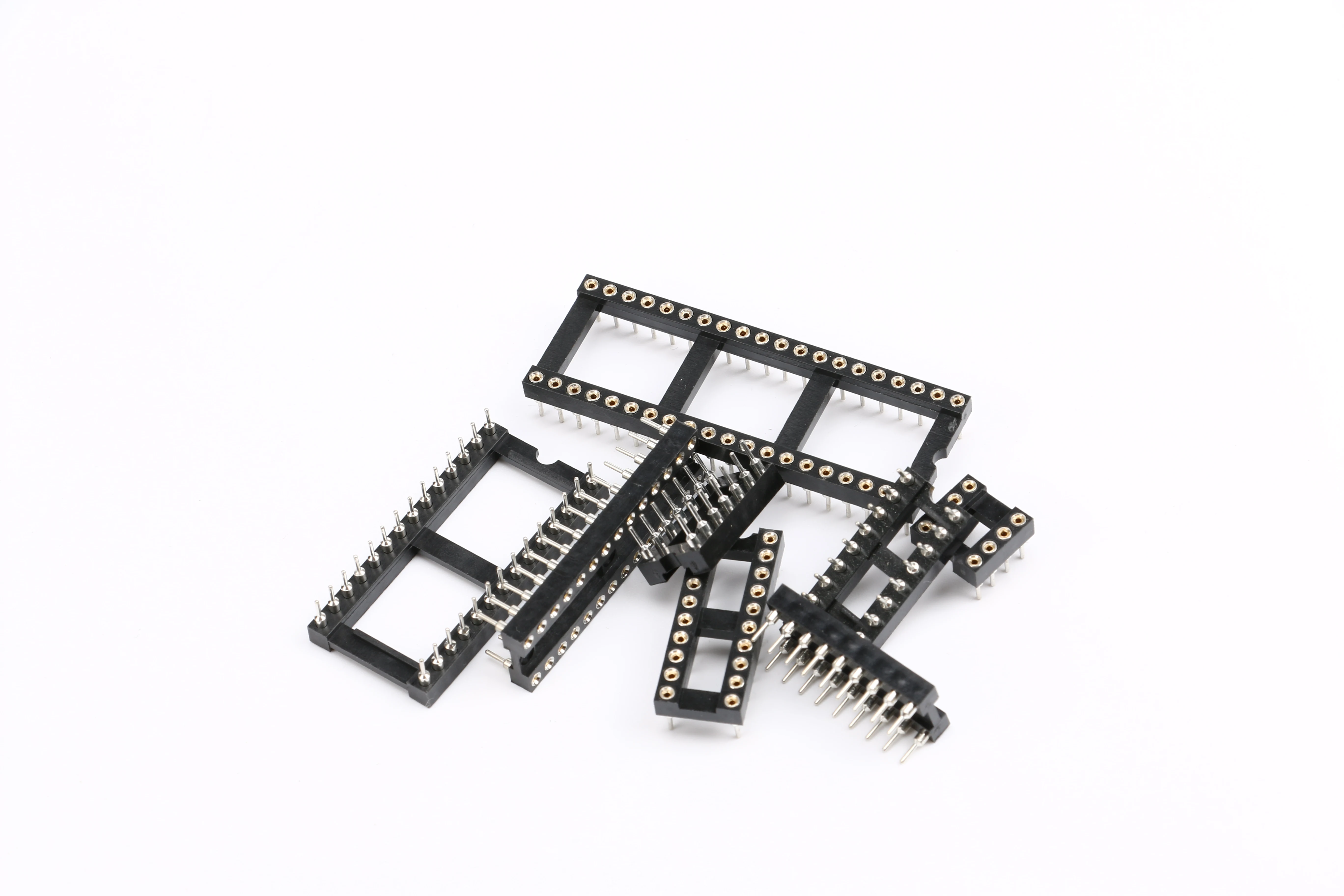 10pcs/lot Connector IC Socket DIP8 DIP14 DIP16 DIP18 DIP20 DIP28 DIP40 Connectors DIP Socket 8P 14P 16P 18P 20P 28P 40P Pin