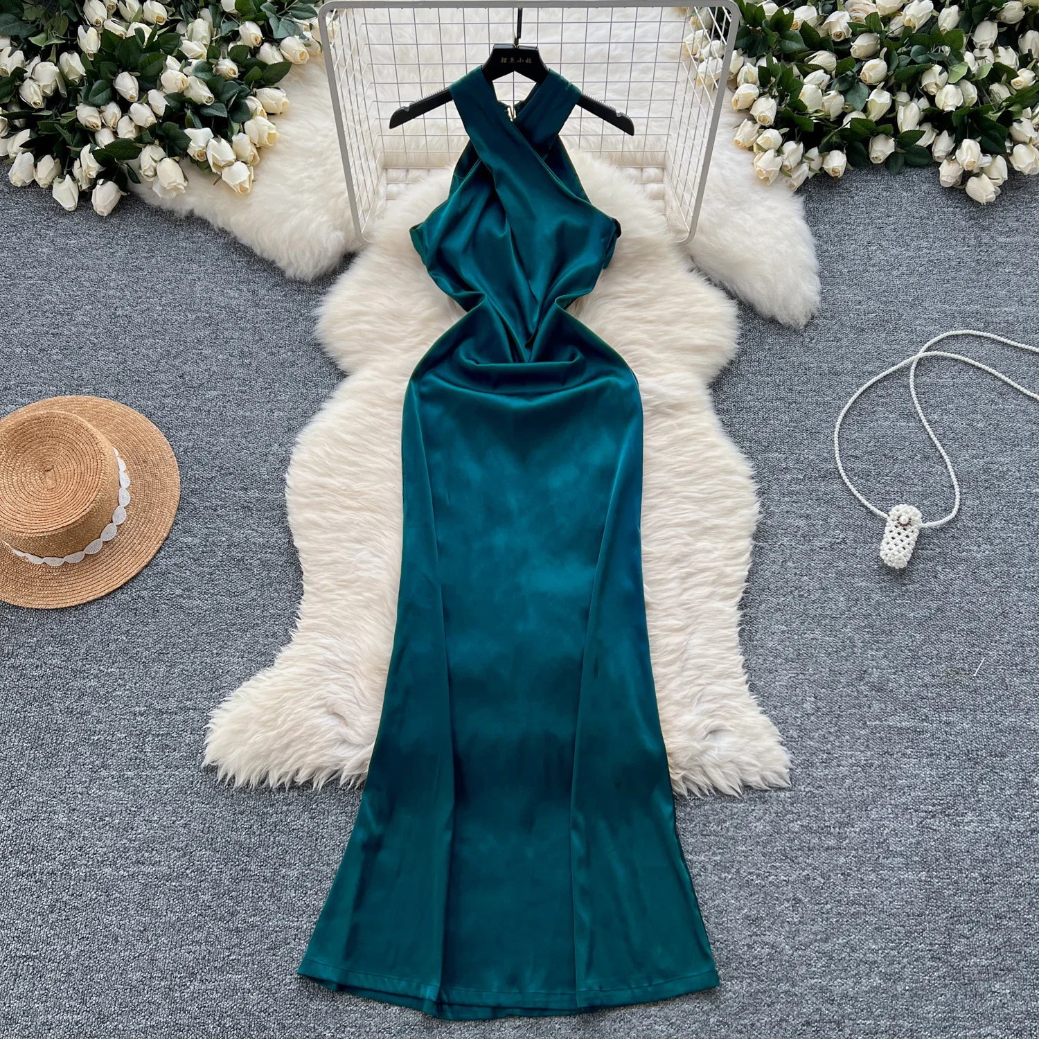 Sexy Halter Backless Pleated Dress Chic Vintage Fashion Evening Women Summer Slim Sweet Pencil Dresses
