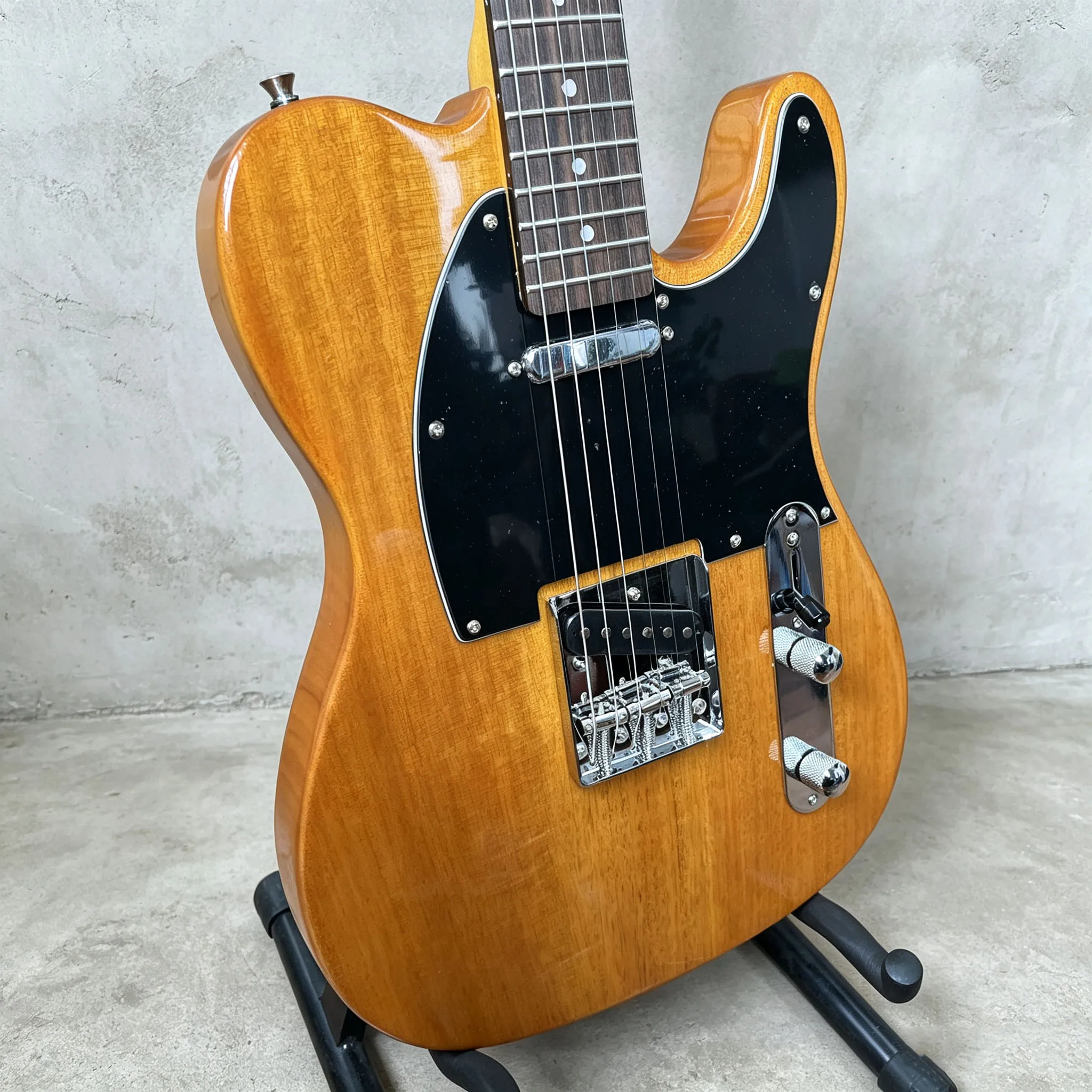 Costom Gloss Honey Yellow Electric Guitar Single Single Pickups Black Pickguard Chrome Fixed Bridge Vintage Country Guitar