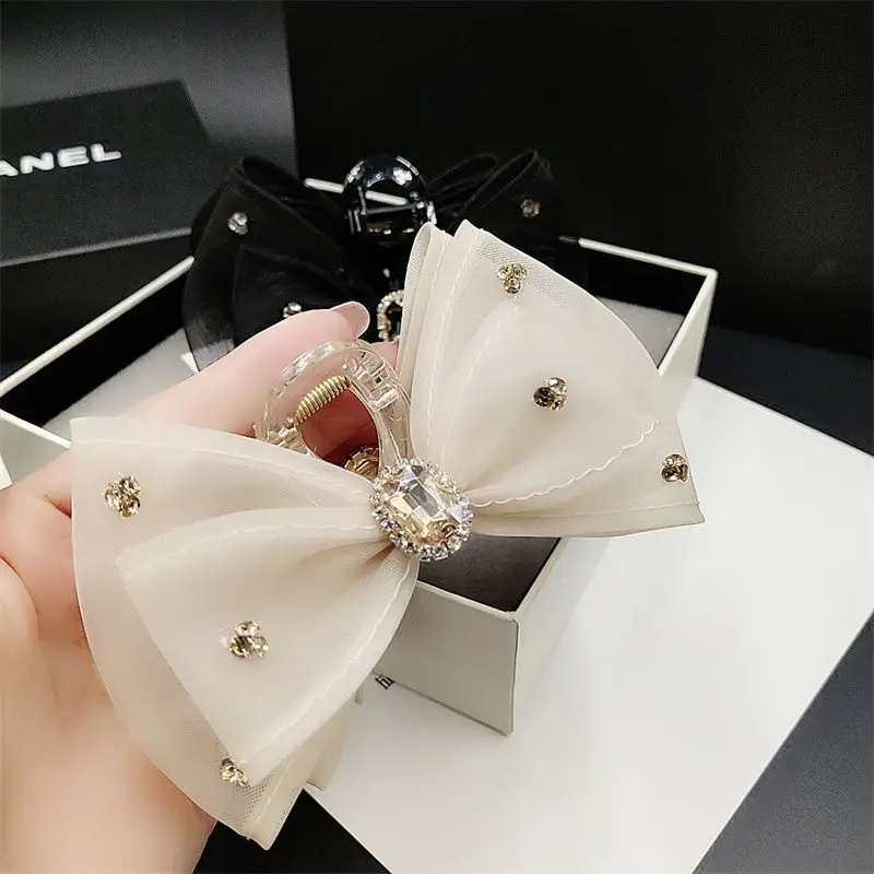 

Новинка 2023 года, женский черный песок, модный и милый зажим с бантом, заколка на спине, ложка, сковорода, прическа, зажим в виде акулы, аксессуары для карточек для волос