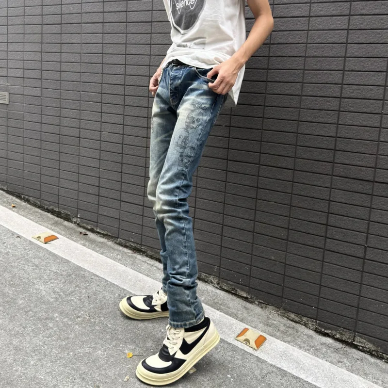 HKSH Spring Autumn New Men Tide Punk Original Rivet Skull Jeans High Street Slim Fit Vintage Straight Denim Skinny Pants HK27398