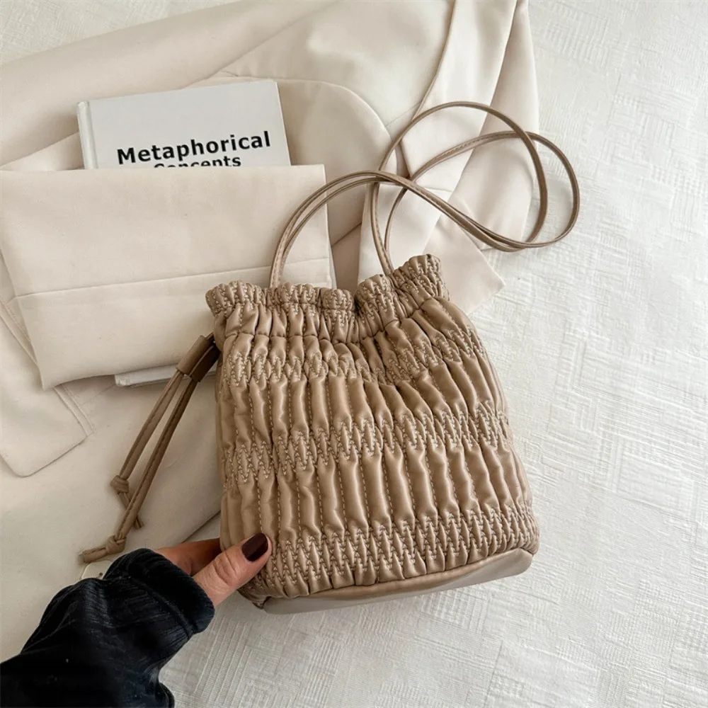 Trendy Solid Drawstring Bucket Bag Wrinkle Shoulder Bag Summer Travel Beach Bag Daily Commuting Bag Handbag Casual Messenger Bag