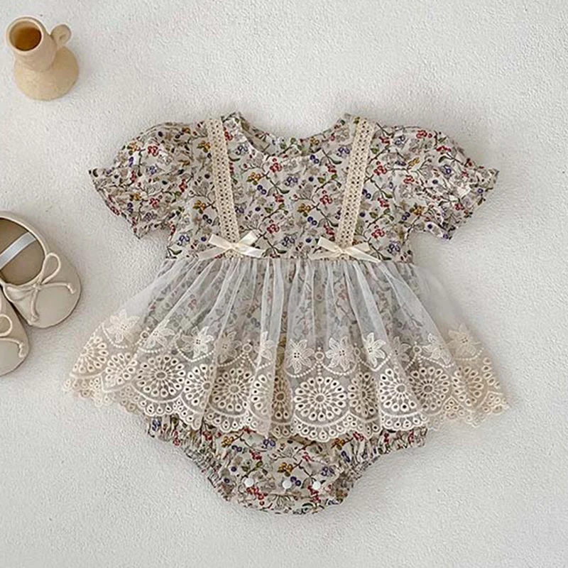 

2024 New Summer 0-24M Baby Clothing Infant Baby Girls Bodysuits Short Sleeved Cotton Printed Splicing Korean Style Climbing Suit