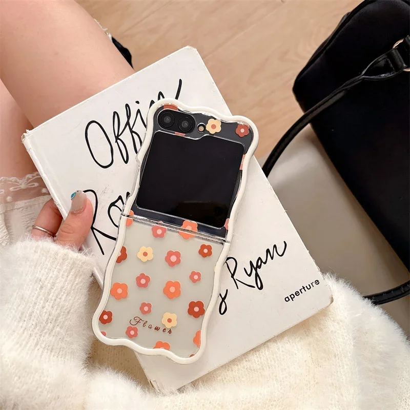 Phone Case For Samsung Galaxy Z Flip 6 5 4 3 Ins Flower Bracelet Wave Clear Shockproof Cover For Samsung Z Flip6 ZFlip6