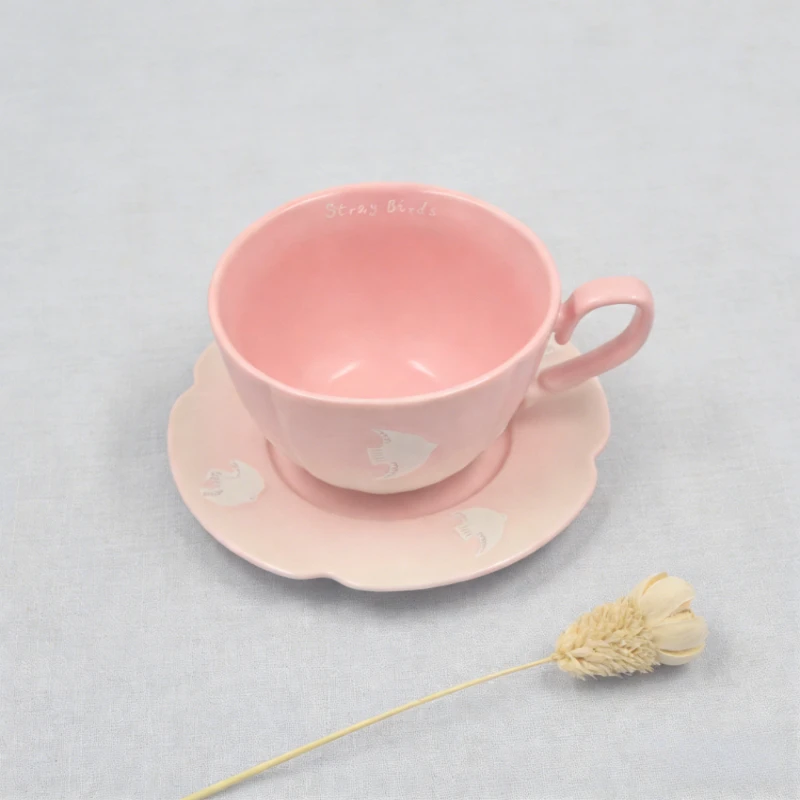 

Винтажный керамический кофейный набор: чашка и блюдце в европейском, британском и французском стиле для послеобеденного чая, изысканный набор посуды для кофе