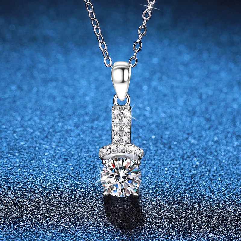 D Color Moissanite Necklace Women's Pendant Light Luxury Niche 1 Carat Moissanite Silver Necklace Women's Platinum PT950 Mark