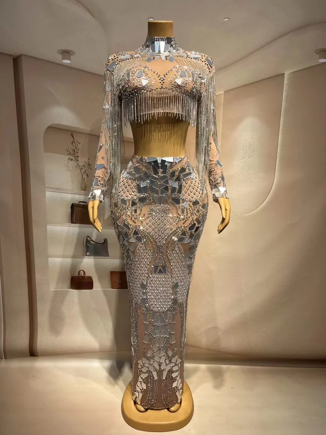 عرض حدث الحفلة الموسيقية مرآة حجر الراين زي شفاف تنورة طويلة المرأة عيد ميلاد احتفال راقصة الزي