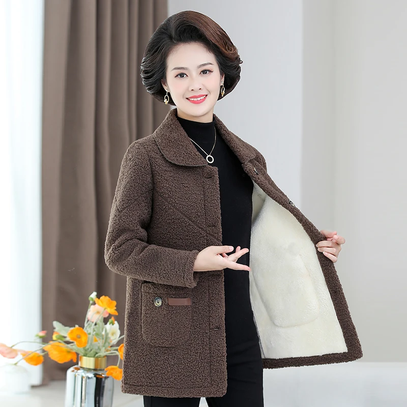 

2022 New Winter Lamb Fleece Jacket Women Outerwear Fashion Loose Mother Casual Overcoat Mid-Length Thicke Parka Coat Female 5XL