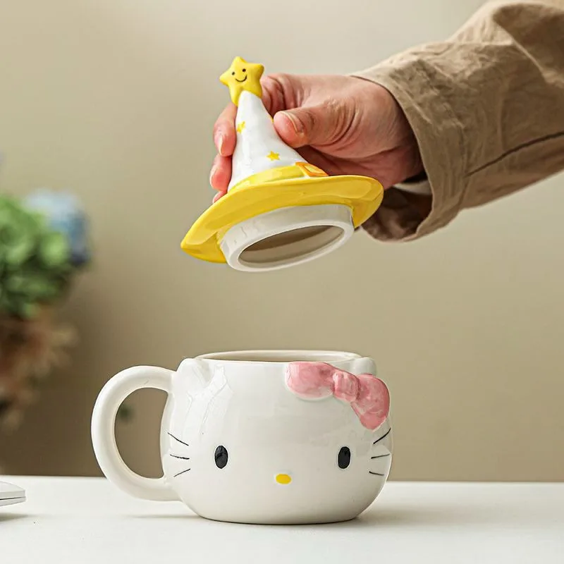 Sweet Hello Kitty Anime Kawaii Sanrio Ins Mode Keramische Mok met Cover Leuke Cartoon Creatieve Cup Verjaardagscadeaus Speelgoed