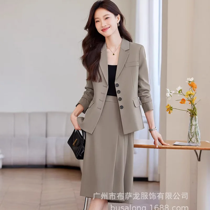 2026Women's Casual Blazer, New Spring Fashion, Slimming and Elegant, Professional Suit, In Stock