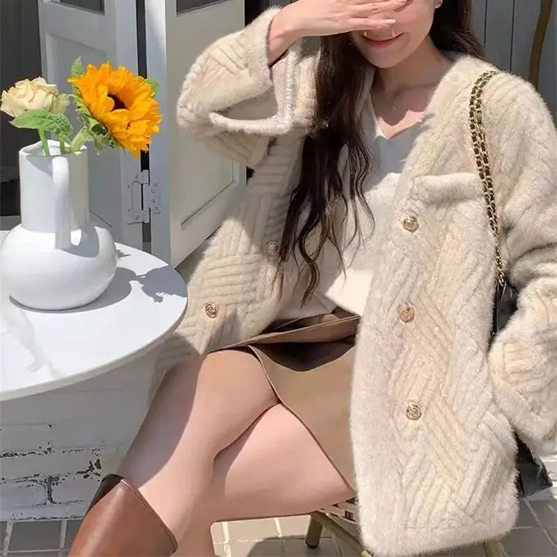 Environmentally Friendly Fur Coat for Women Winter 2024Imitation Mink fur Thickened Small Fragrant fur fur Integrated Plush Coat