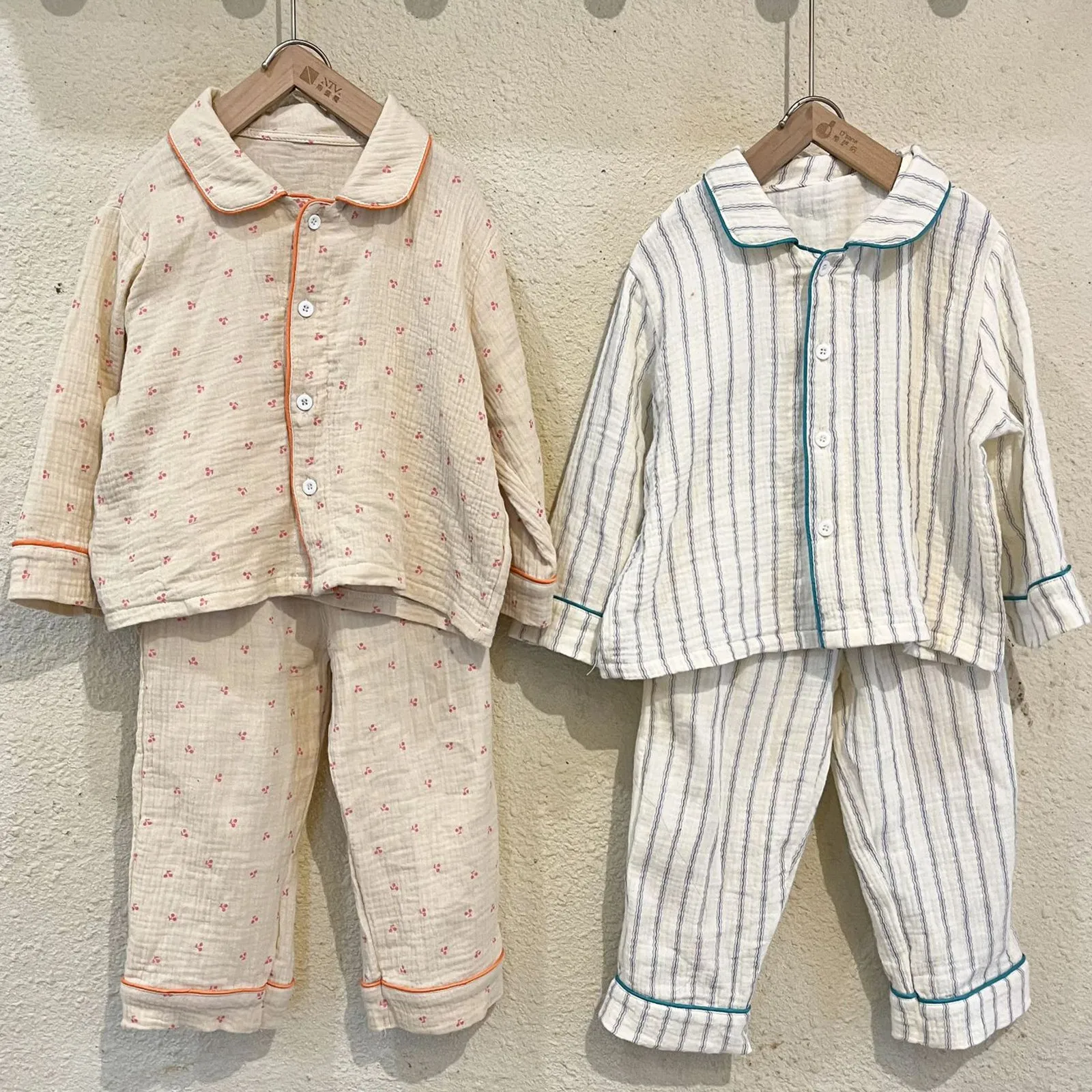 2026 Autumn Children Pajamas Sets Long Sleeve Tops Pants 2pcs Striped Cherry Printed Toddlers Kids Sleepwear Outfits
