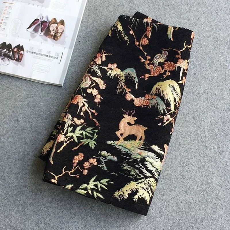 New Chinese national wind skirt women's autumn and winter new short skirt retro fashion embroidery A word one-step hip skirt
