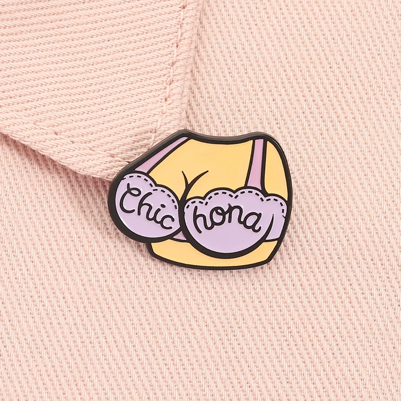 Sexy Stature Plump Boobs Enamel Pin Funny Humor Quote Chic Hona Alloy Brooch Lapel Badge Jewelry Accessories Gift for Friends
