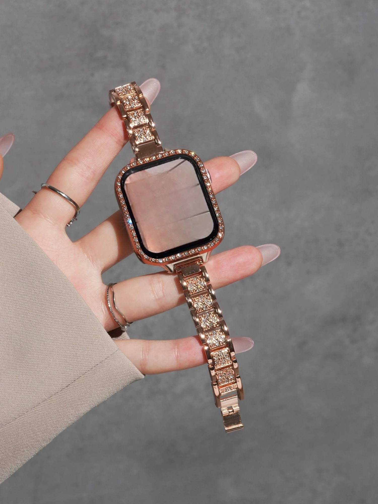 

Compatible with iWatch strap 38mm 40mm 41mm 42mm 44mm 45mm 49mm small fragrance style diamond inlaid fashionable handmade strap