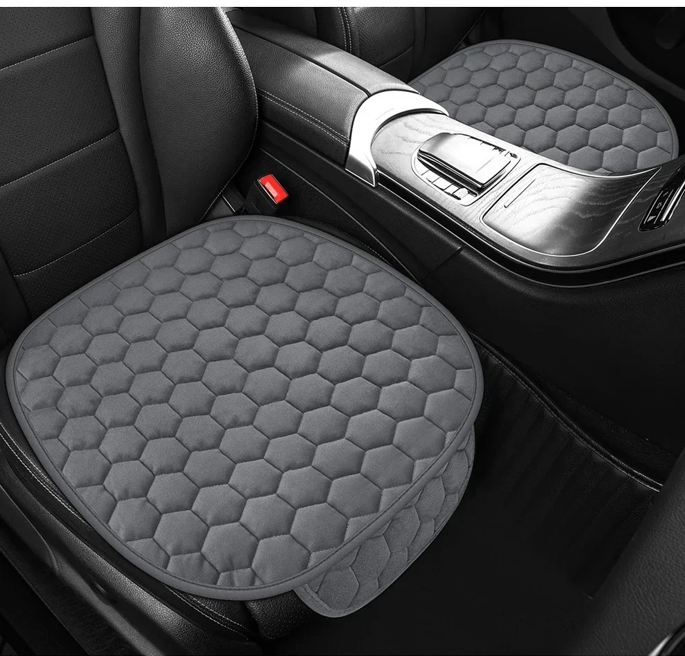 

Short Velvet Autumn and Winter Car Seat Cushion Plush Single Anti-slip Square Cushion Warm and Wear-resistant