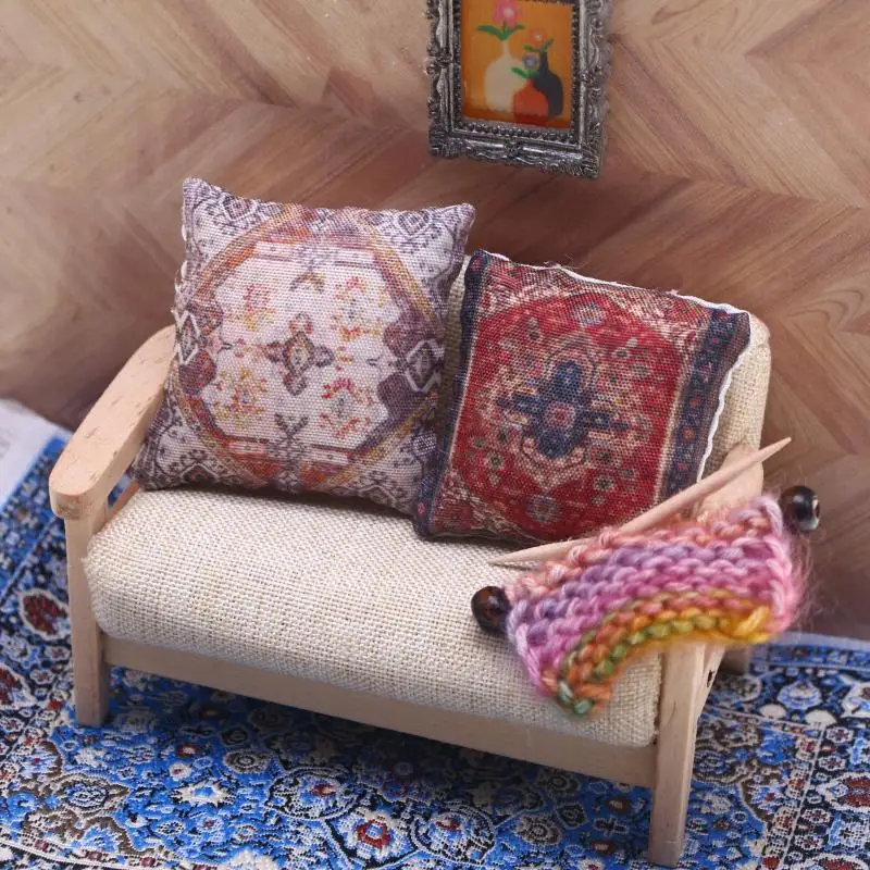 

/Kb/2Pcs 1/12 Dollhouse Miniature Furniture Toys Cute Bohemian Pillow Cushions For Sofa Couch Bed Accessories