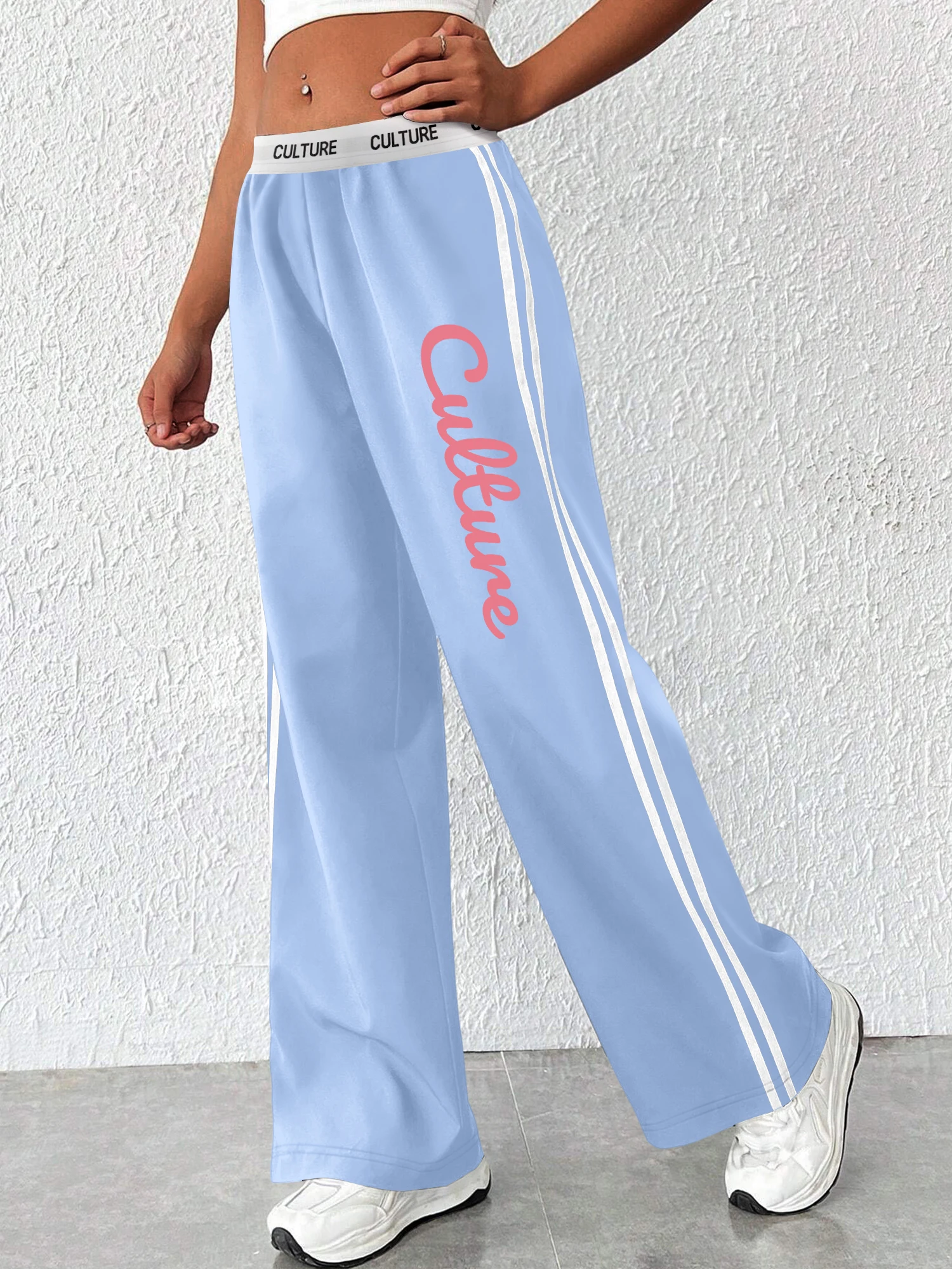 

Casual Loose Fit Culture Cursive Print Pants Elastic Waist Side Striped Wide Leg Joggers For Women Streetwear