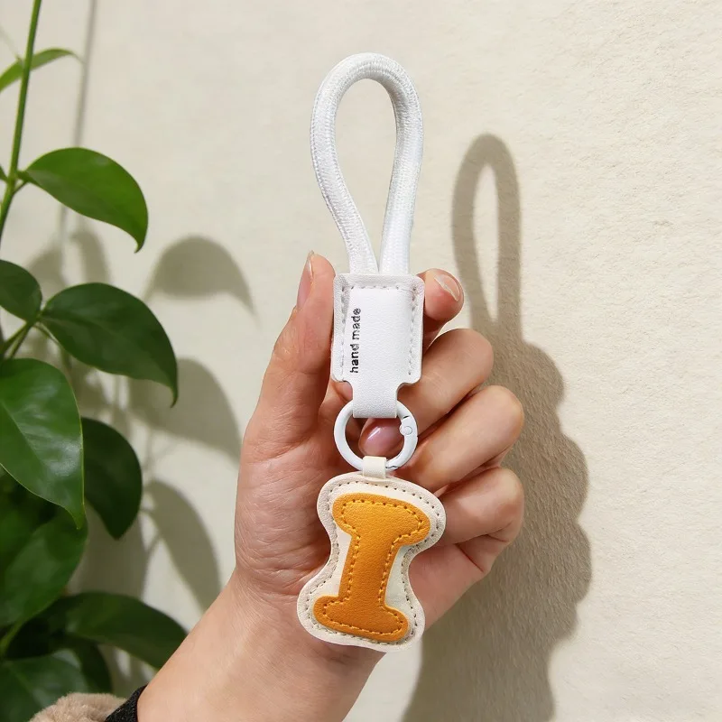 I-P Alphabet Car Keychain Set - 8 Letters Cute Leather Keyring Creative Bag & Car Key Accessory Couple's Gift Backpack Charm