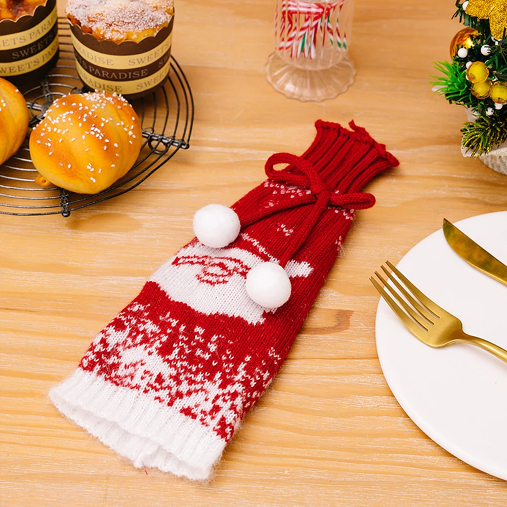 

3 Unique Designs Christmas Bottle Covers Knitted Elder Snowman Reindeer Set Holiday Party Decor Accessories