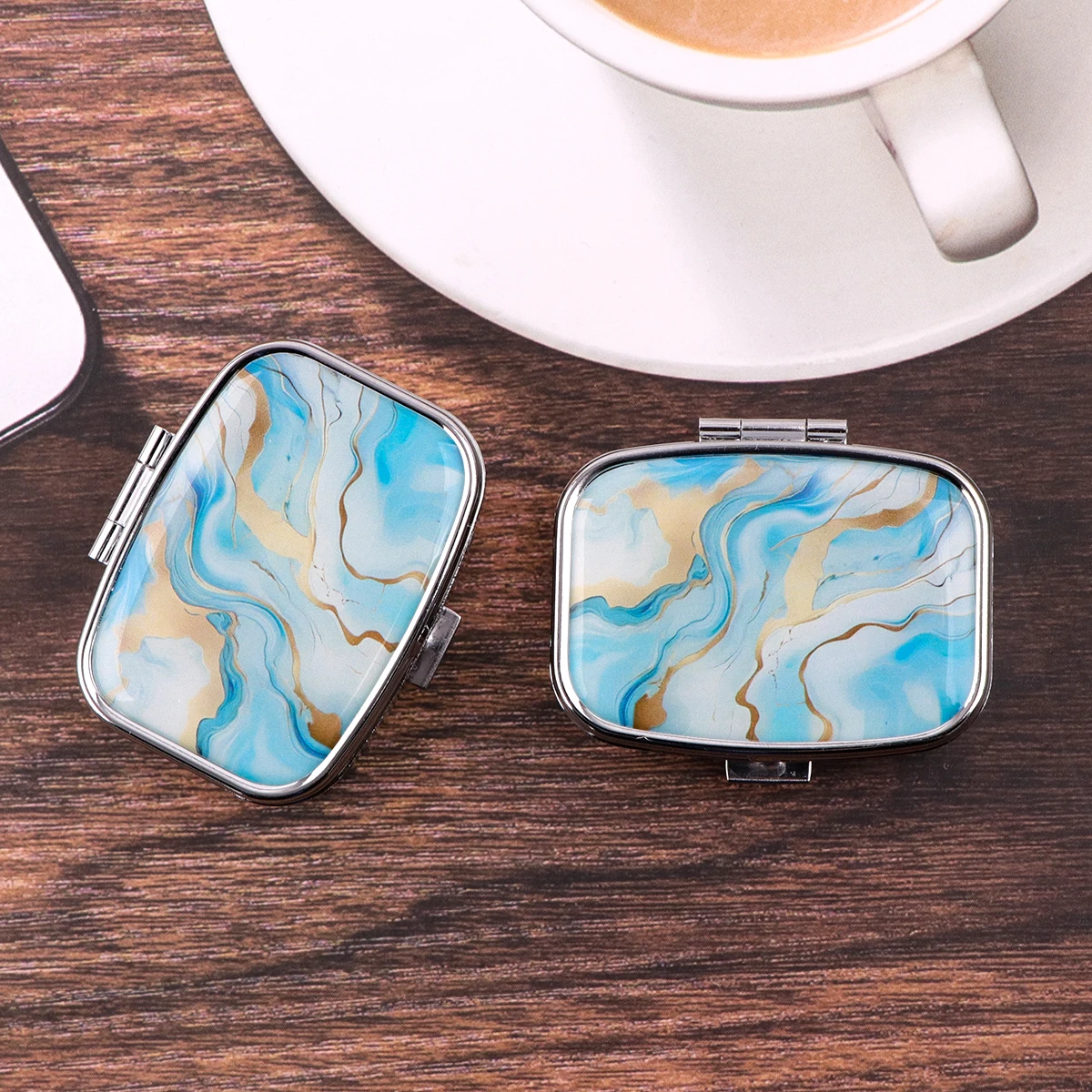 صندوق حبوب منع الحمل من الرخام المرصع بالنجوم صندوق حبوب مربع معدني مقسم للسفر محمول الخائن علبة طبية صناديق حاوية حبوب منع الحمل الصغيرة