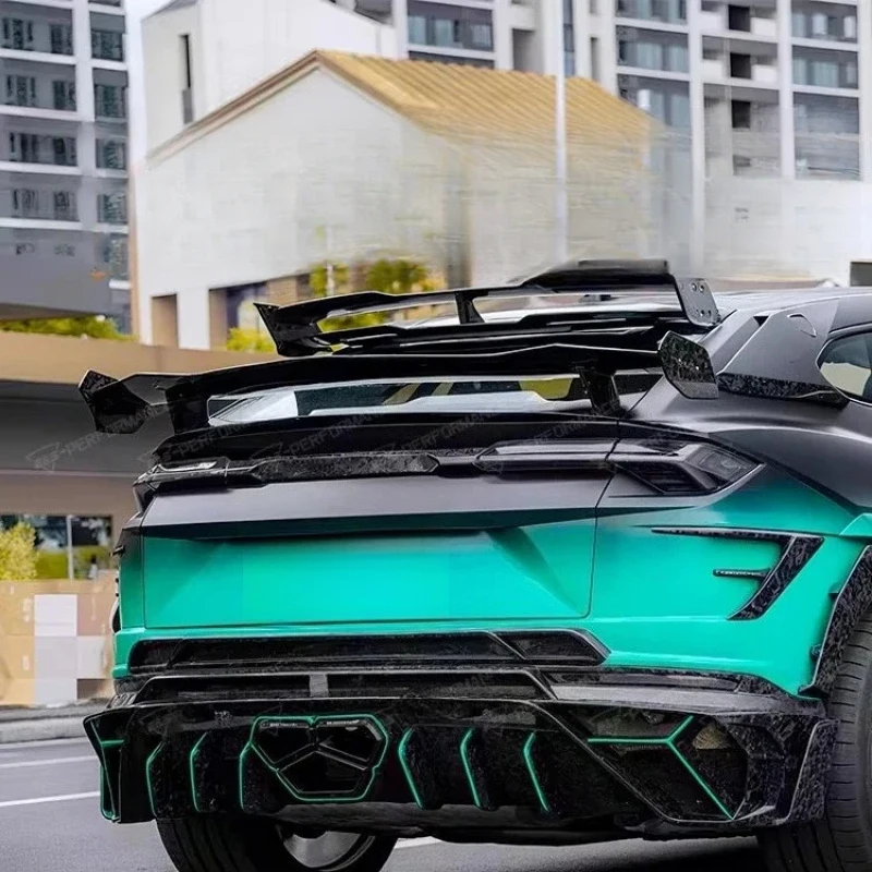 3rd Gen M Style Dry Carbon Fiber Roof Rear Wing Spoiler For Urus 2018-2024