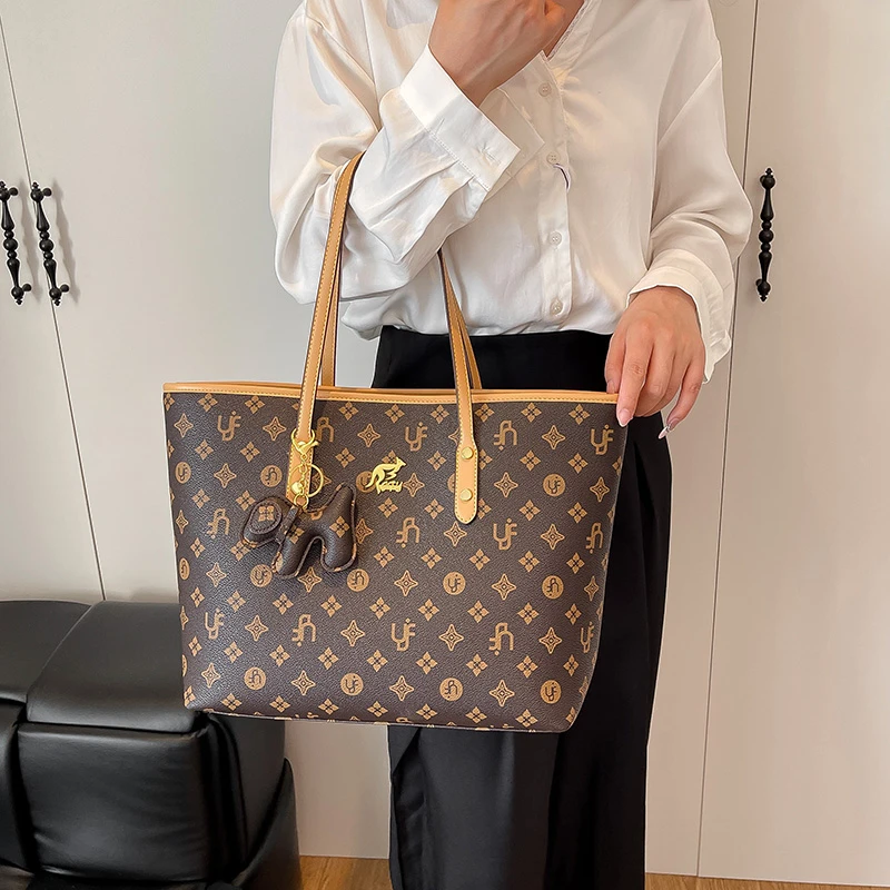 

Trendy And Popular Tote Bags Ladies Handbags With Leather Classic Design Elegant Shoulder Bag