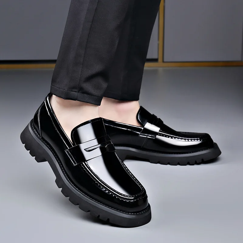 large size mens fashion business wedding platform shoes slip-on patent leather shoe black stylish summer loafers trendy footwear
