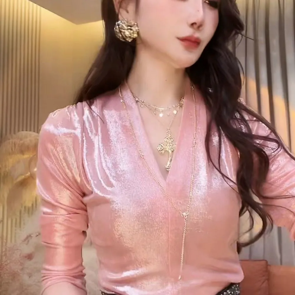 2026 Ladies Fashion Slim Simplicity Trend Sexy Gradient Color V-neck Tee Shirt Long Sleeve Tops Pullover Temperament Tops