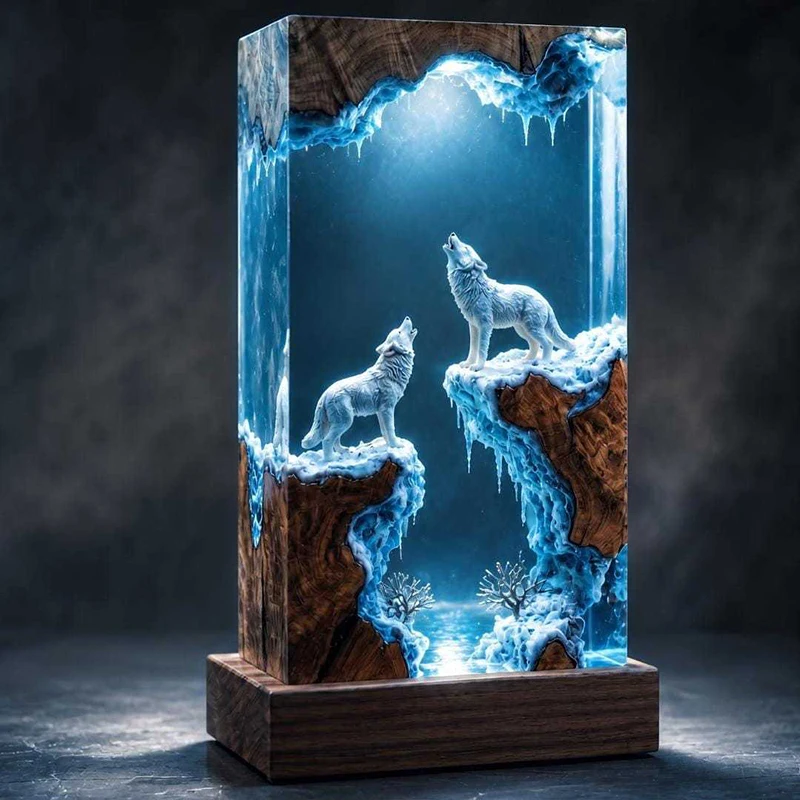 Wolf Figure Organism Resin Table Light Creactive Art Decoration Snow Forest Landscape Lamp Animals Theme Night Light  USB Charge