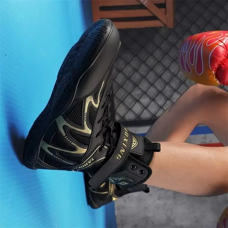 Professional Wrestling Shoes Mesh Breathable Fighting Shoes For Men Comfortable Boxing Shoes High Top Gym Training Shoe For Men