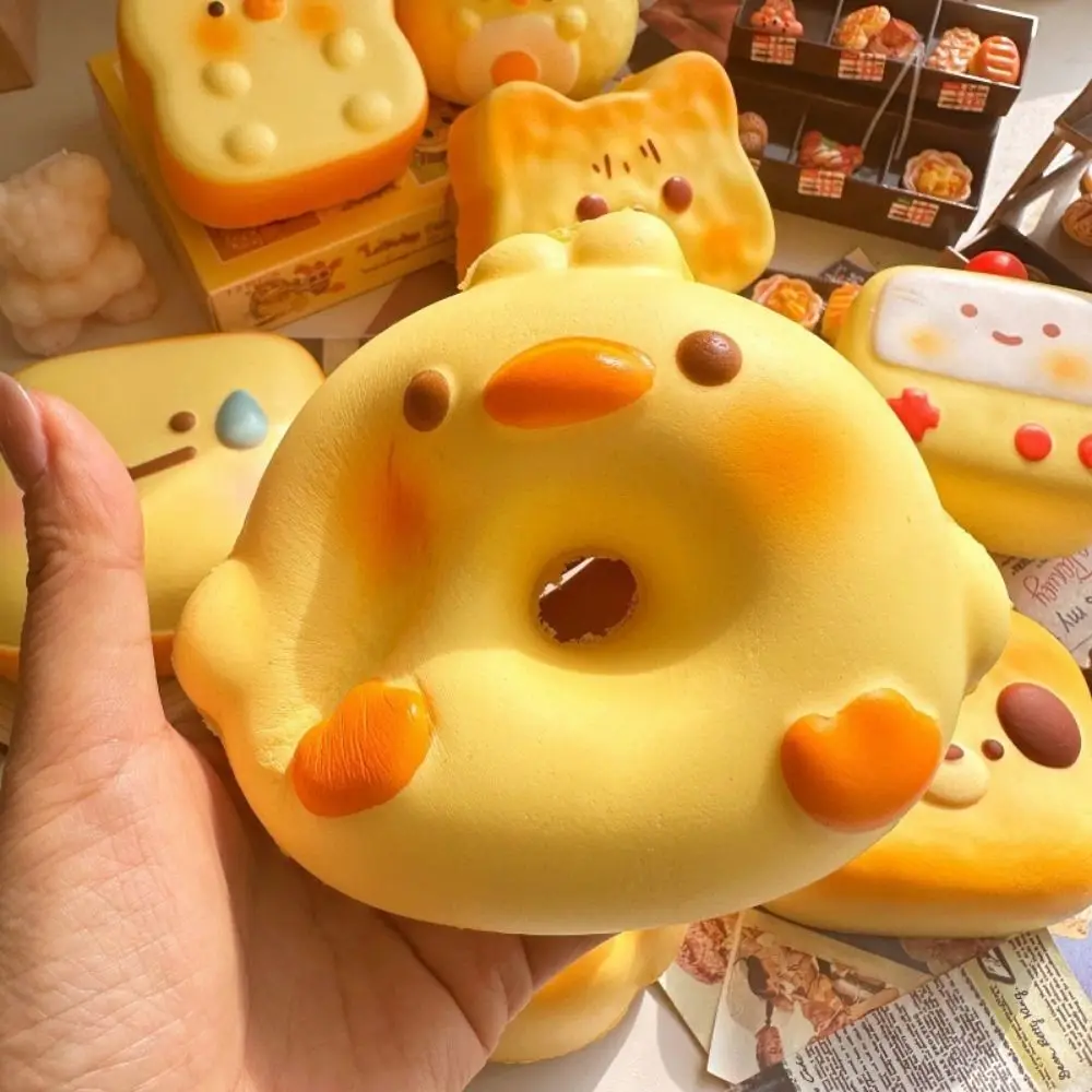Creative Multicolor Squeeze Toy Cartoon Animal Squeezable Squeeze Toast Toy Slow Rising Design Stress Relief Toy For Adult
