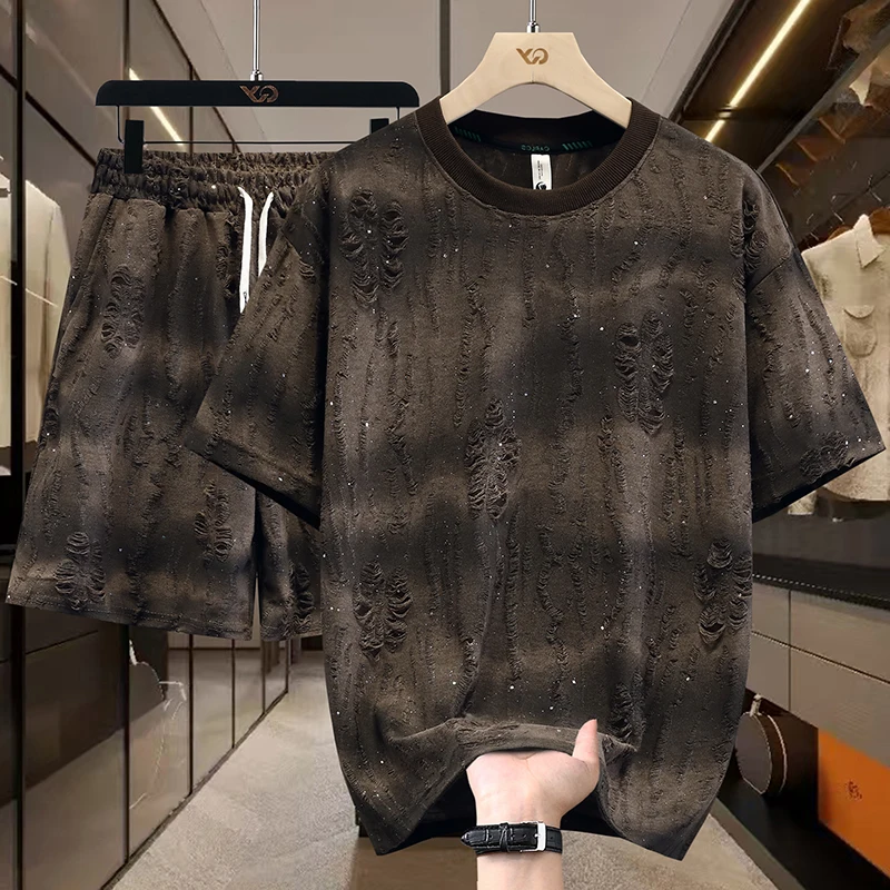 

Летний мужской спортивный костюм: модный комплект из футболки с круглым вырезом и шорт из полиэстера