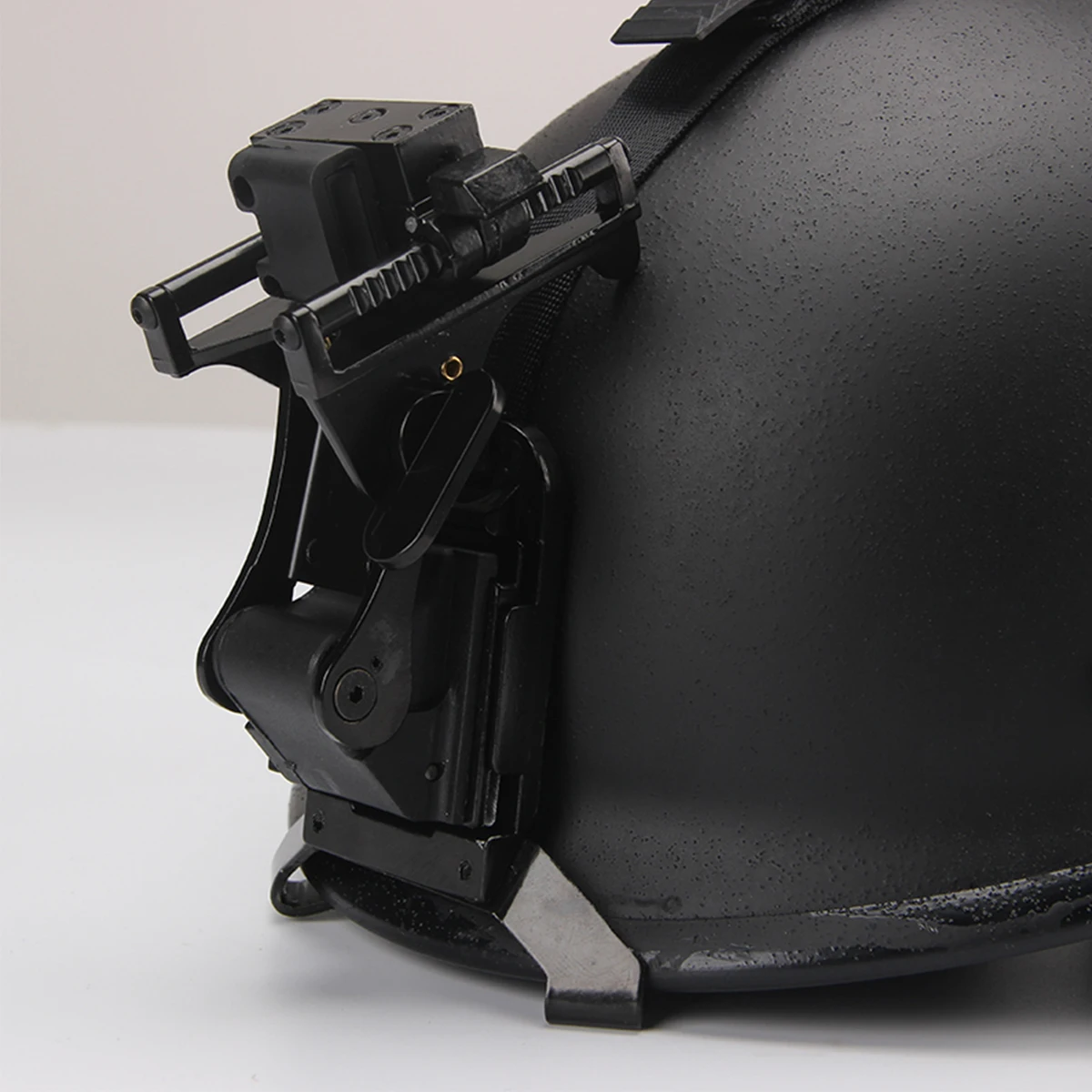 Night Vision Device Bracket Base NVG Bracket Drawstring Compatible with M88 MICH Helmet for Hunting Real-life CS War Games Etc cool off road helmet with motorbike atv motocross cascos motos full face flip up helm blue tooth helmet for motorcycle