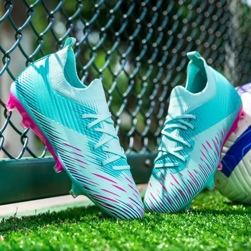 

New Hot Sale Neutral Soccer Shoes Outdoor Lightweight Training Professional Sports Spikes Shoes Training Soccer Shoes Very Good