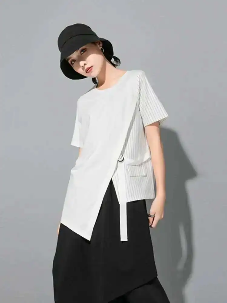 Women White Striped Irregular Split Joint T-shirt New Round Neck Short Sleeve Fashion Tide Spring Summer