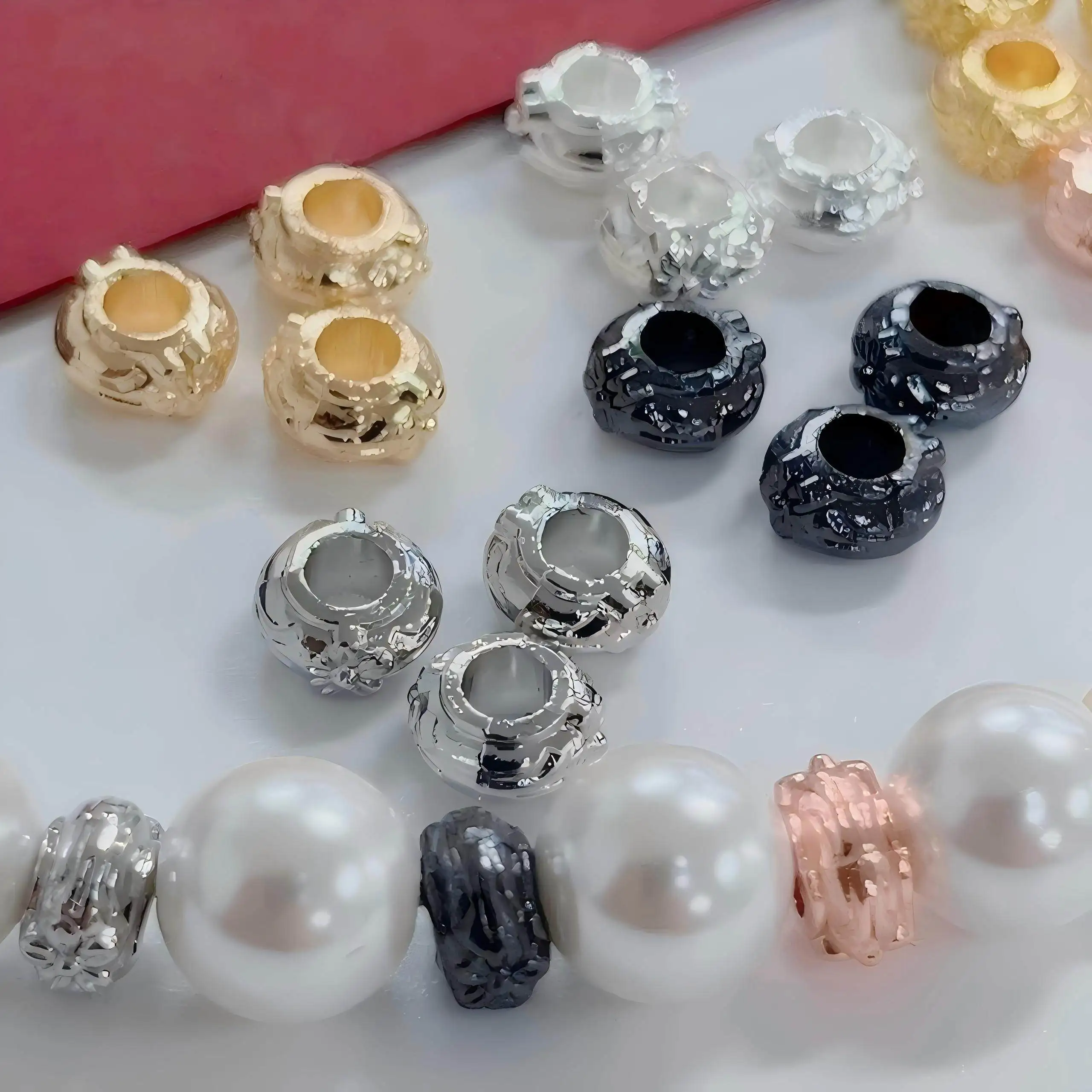 

20 Pieces Small Flower Flat Spacers Transfer Spacer Beads Accessories DIY Beaded Bracelet Necklace Jewelry Making Materials