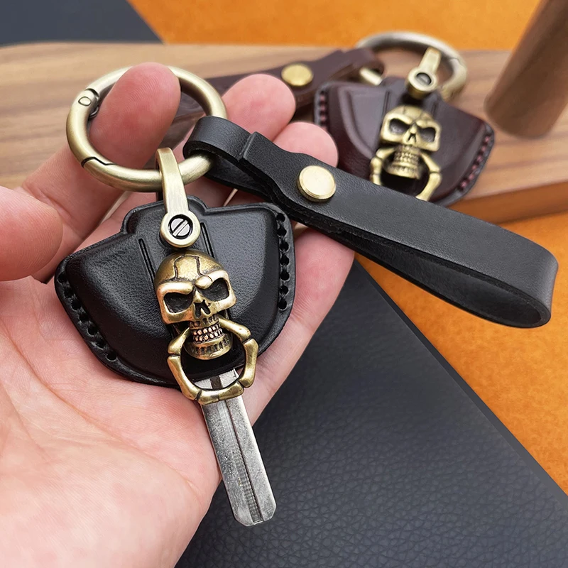 Genuine Leather Key Cover Case Keychains For BMW F800GS C400X R1200GS 310gs 750gs Motorcycle KeyRing With brass badge