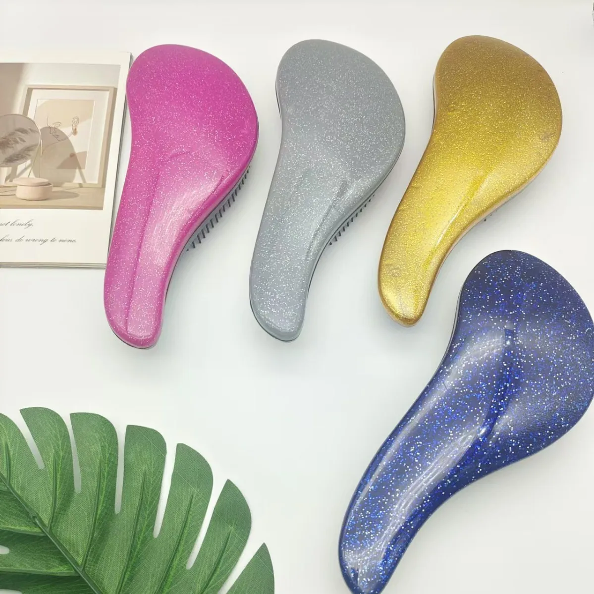 

1 шт., блестящая расческа с волшебной ручкой, антистатическая массажная щетка для волос, распутывающая массажная расческа, расческа, инструмент для укладки волос в салоне