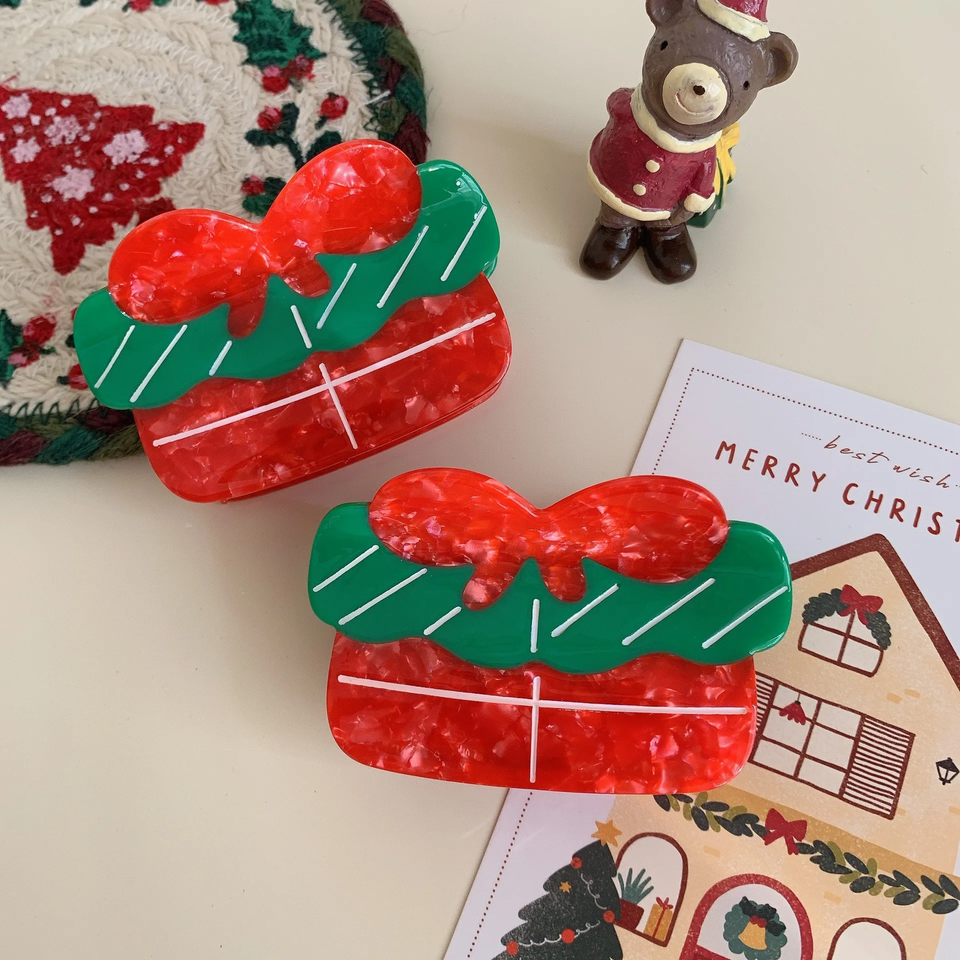 New Christmas Collection Christmas Gift Grip Acetate Hair Claw Girls' Coiled Hair Tie Shark Clip Women's Hair Accessories