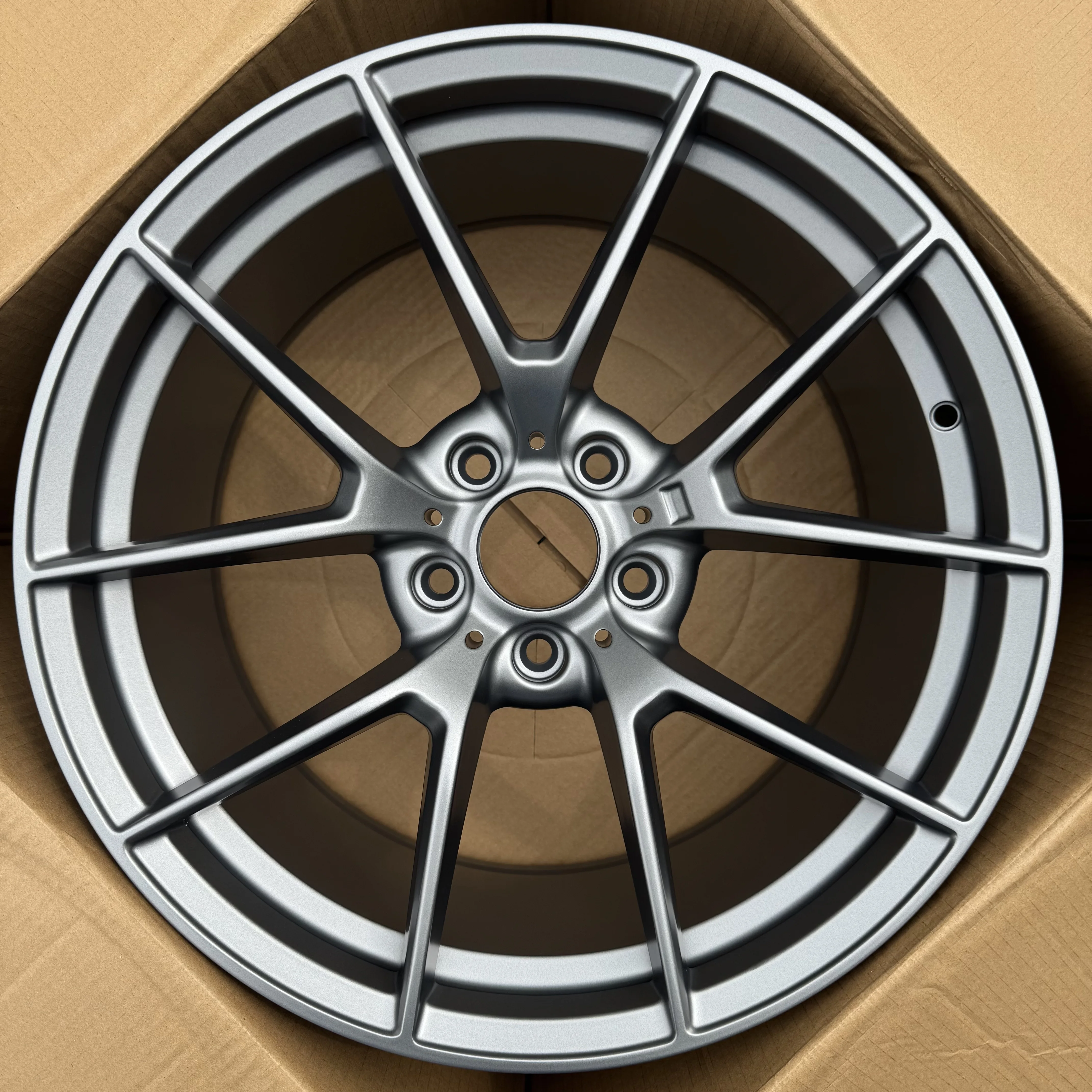 18-19 Inch Track Spec Flow Form Aluminum Alloy Passenger Car Wheels 5x120 High Load Capacity Modified Rims