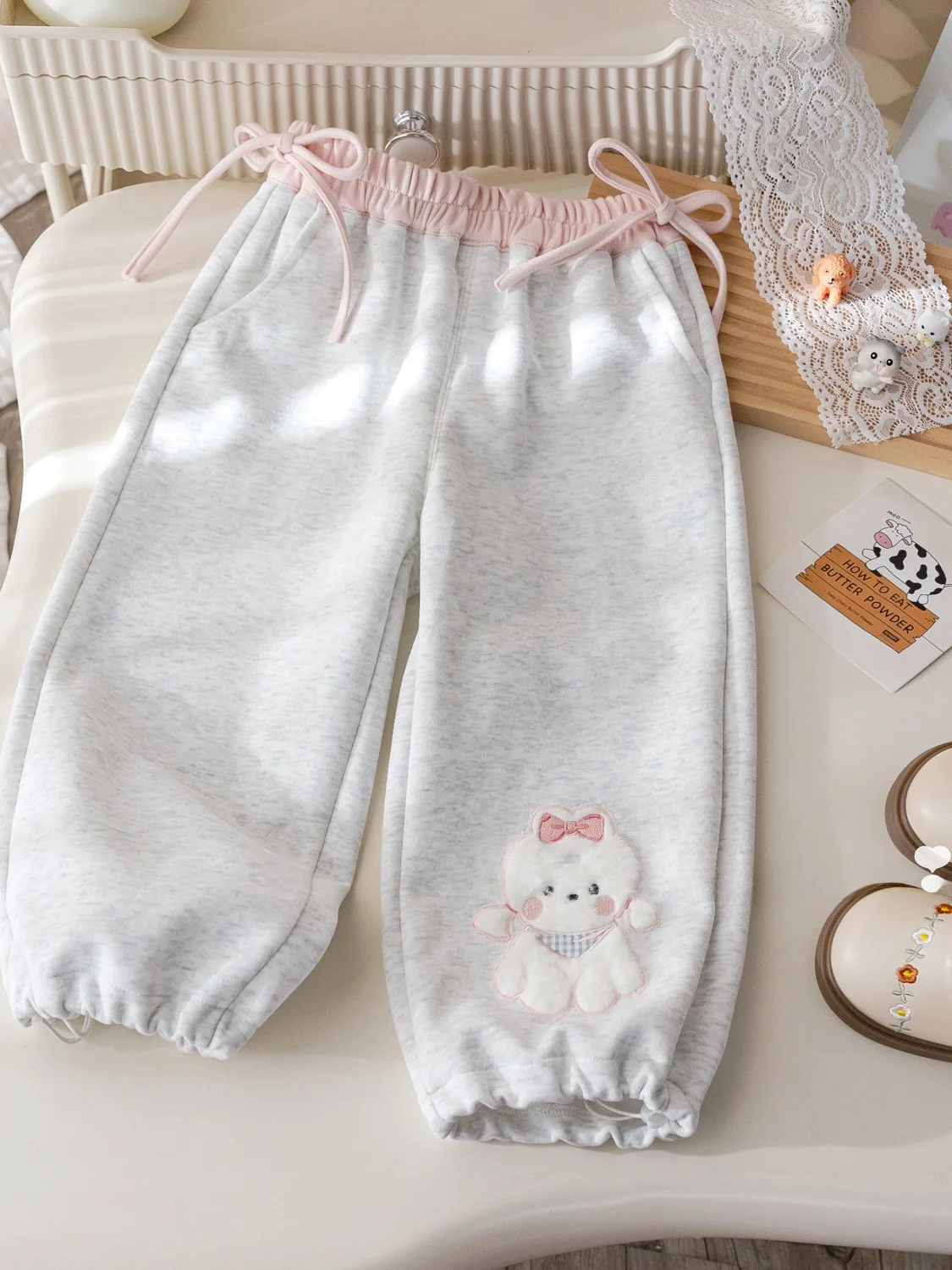 Dziewczęce spodnie sportowe na wiosnę i jesień, luźne, codzienne, z wiązaniem, kolorowe, proste nogawki, wysoki stan, długie spodnie dla dzieci.